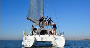 Rent a catamaran in Barcelona for a birthday or bachelorette party