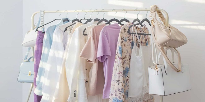 The Ultimate Guide To Building a Capsule Wardrobe for Every Woman